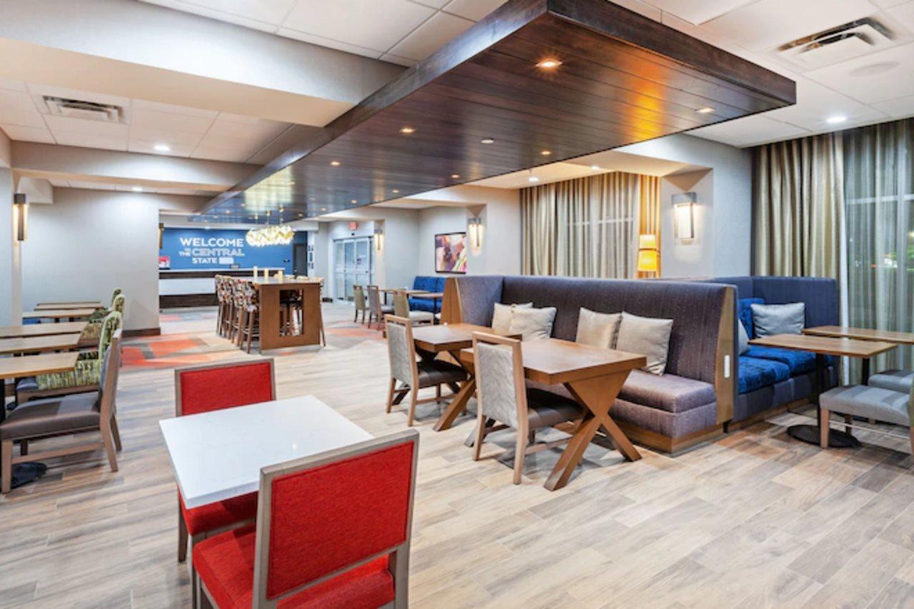 Hampton Inn Gardner מראה חיצוני תמונה