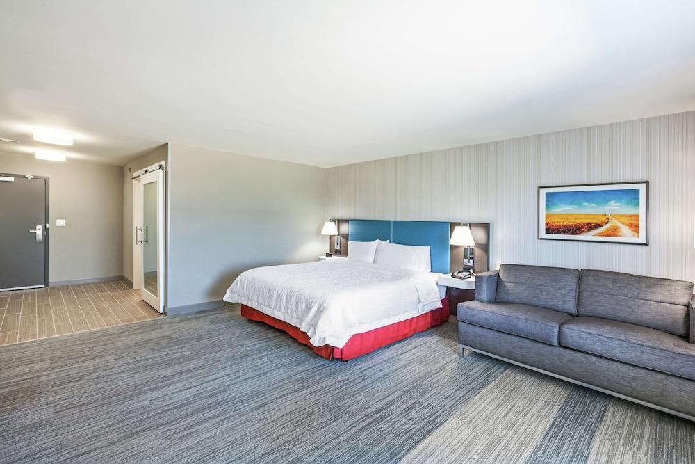 Hampton Inn Gardner מראה חיצוני תמונה