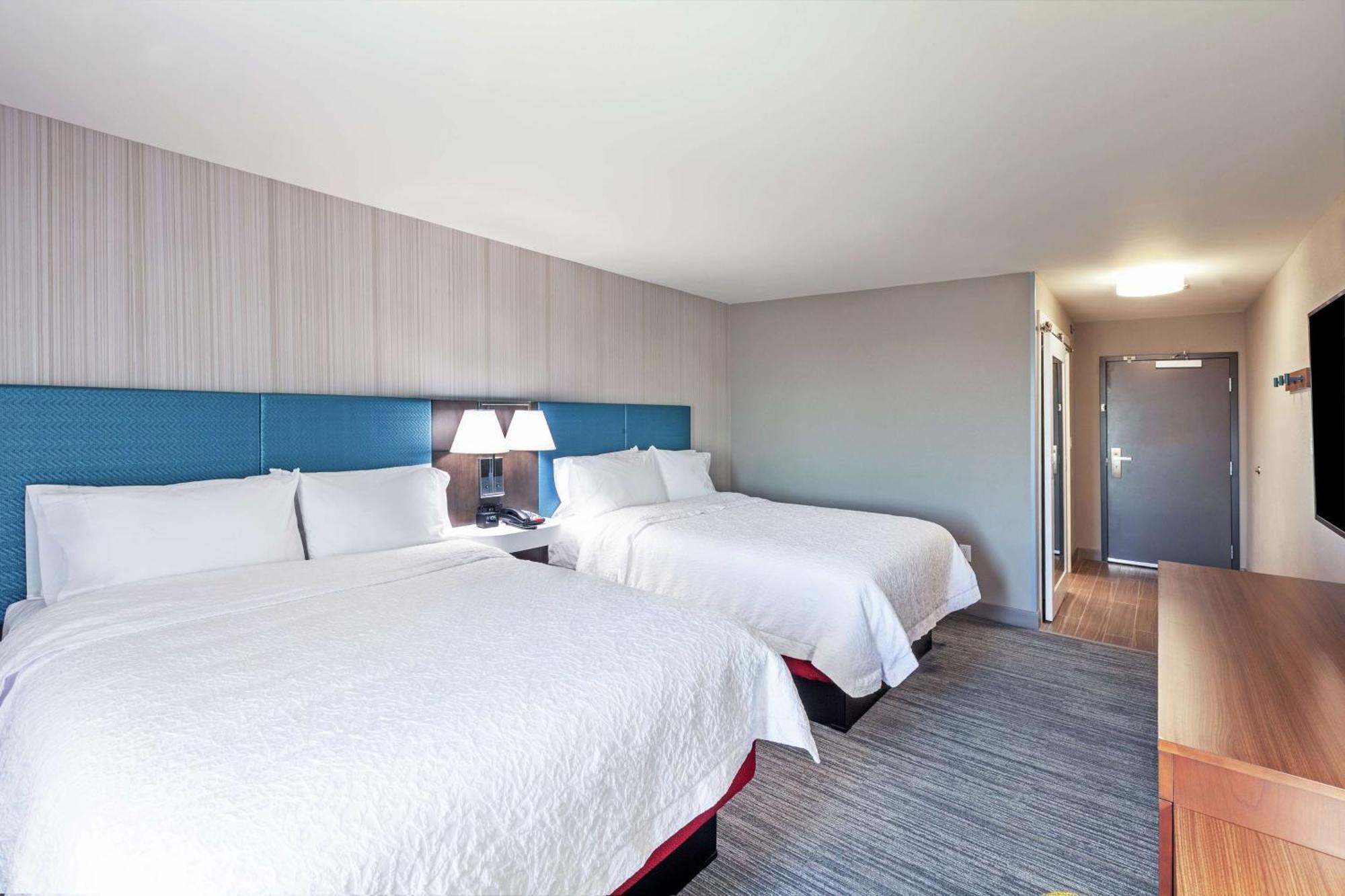 Hampton Inn Gardner מראה חיצוני תמונה