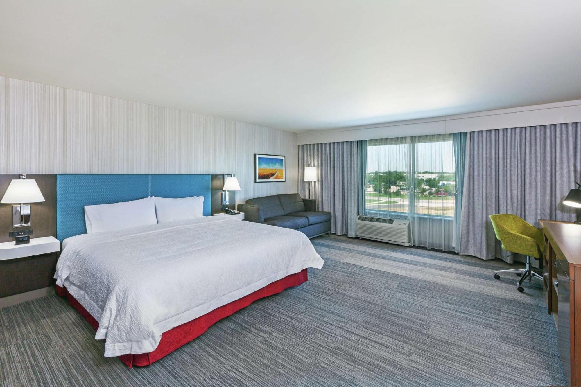 Hampton Inn Gardner מראה חיצוני תמונה
